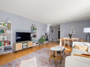 77 Pond Ave 412, Brookline MA 02445