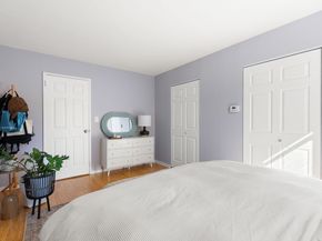 77 Pond Ave 412, Brookline MA 02445