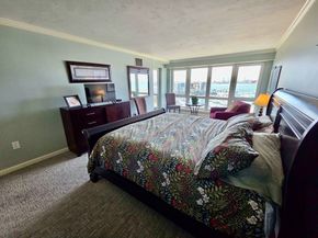 2001 Marina Dr 605, Quincy MA 02171