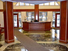 2001 Marina Dr 605, Quincy MA 02171