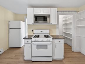 58 River St 58, Newton MA 02465