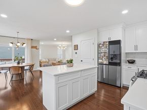 6 Sycamore Way, Medway MA 02053