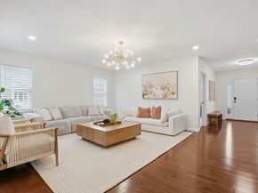 6 Sycamore Way, Medway MA 02053
