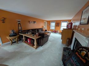 7 Nelson Rd, Charlton MA 01507