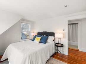 60 Denton Rd 3, Wellesley MA 02482