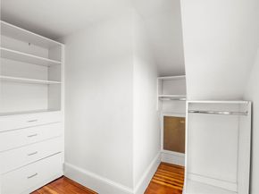 60 Denton Rd 3, Wellesley MA 02482