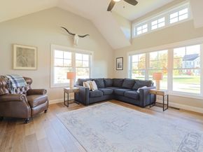 11 Lighthouse Ln, Westminster MA 01473