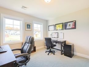 11 Lighthouse Ln, Westminster MA 01473