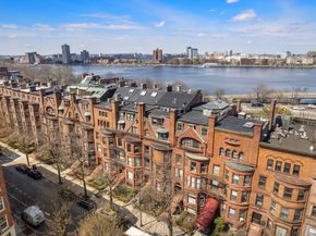 19 Bay State Road 4, Boston MA 02215