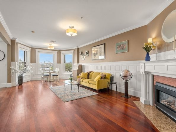 19 Bay State Road 4, Boston MA 02215