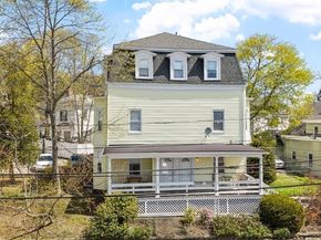 155 Maple St 1, Danvers MA 01923