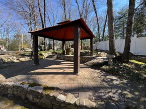 47 Kingsbury Rd, Norfolk MA 02056