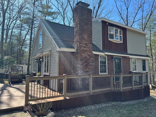 47 Kingsbury Rd, Norfolk MA 02056