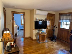 47 Kingsbury Rd, Norfolk MA 02056
