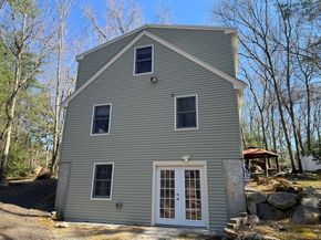 47 Kingsbury Rd, Norfolk MA 02056