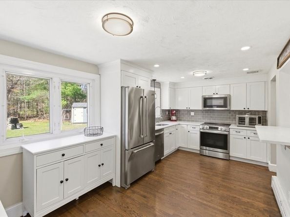 354 East Street, Sharon MA 02067