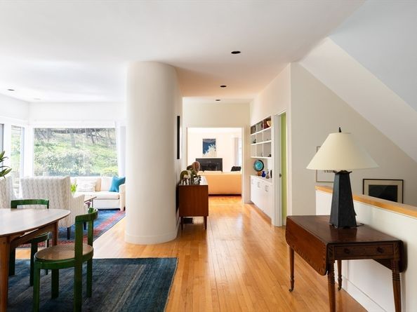 185 Warren Street, Brookline MA 02445