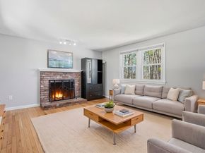31 Lexington Rd, Shrewsbury MA 01545
