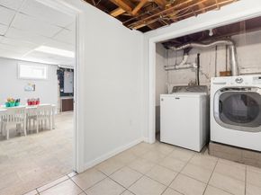 26 Parsonage Ln, Topsfield MA 01983