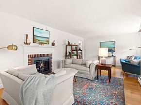 26 Parsonage Ln, Topsfield MA 01983
