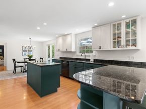 26 Parsonage Ln, Topsfield MA 01983