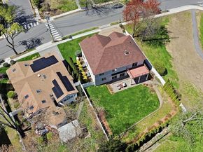 115 Meadowbrook Rd, Newton MA 02459