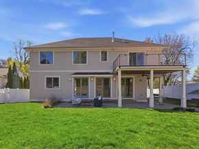 115 Meadowbrook Rd, Newton MA 02459