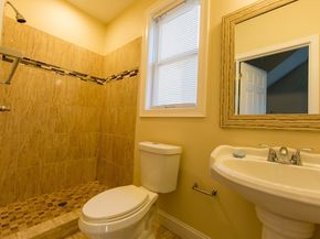 194 Oak St, Shrewsbury MA 01545