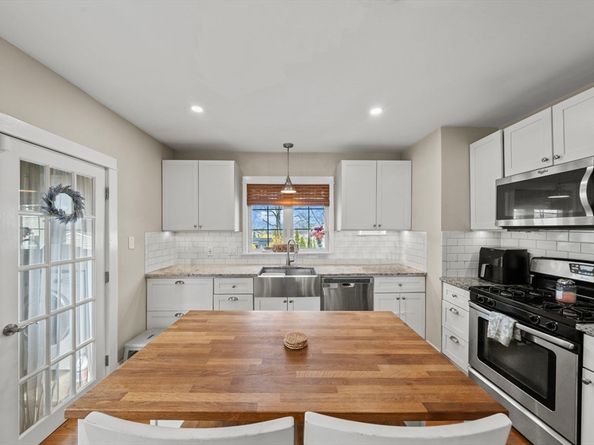 154 Palmer St, Quincy MA 02169