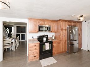 24 Lind St, Oxford MA 01540