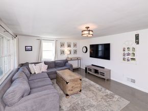 24 Lind St, Oxford MA 01540