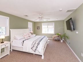 24 Lind St, Oxford MA 01540