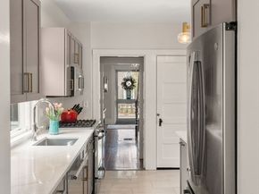 22 Grant St, Needham MA 02492