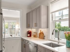 22 Grant St, Needham MA 02492