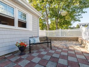 8 Siren St, Winthrop MA 02152