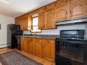 8 Siren St, Winthrop MA 02152