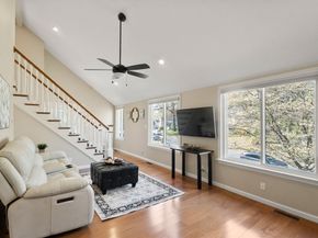 29 Carriage House Path, Ashland MA 01721