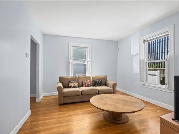 9 Allen Ct 9, Somerville MA 02143