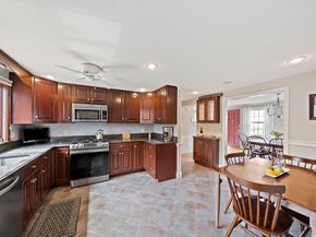 79 Hickory Ln, Weymouth MA 02188