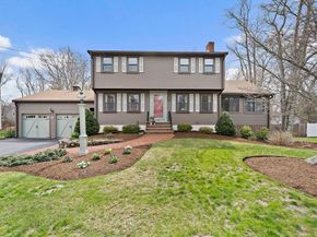 79 Hickory Ln, Weymouth MA 02188