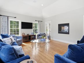 9 Ross Ln, Middleton MA 01949