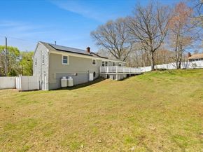 6 Ascension St, Blackstone MA 01504