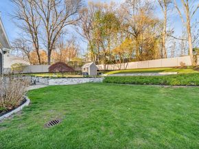 105 Macarthur Rd, Stoneham MA 02180