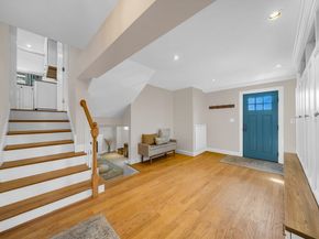 105 Macarthur Rd, Stoneham MA 02180