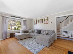 27 Myrtle Rd, Gardner MA 01440