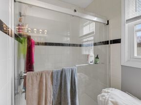 27 Towle Dr 27, Holden MA 01520