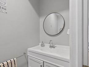 27 Towle Dr 27, Holden MA 01520
