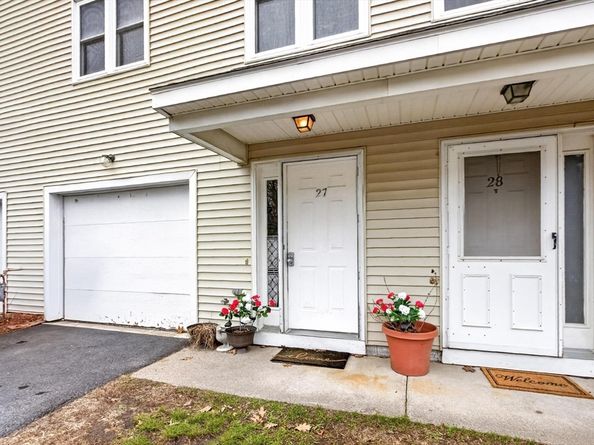 27 Towle Dr 27, Holden MA 01520