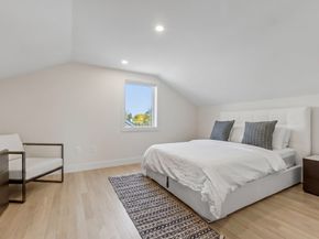 593 Saw Mill Brook Pkwy, Newton MA 02459