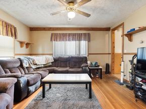 102 Canton St, Fitchburg MA 01420
